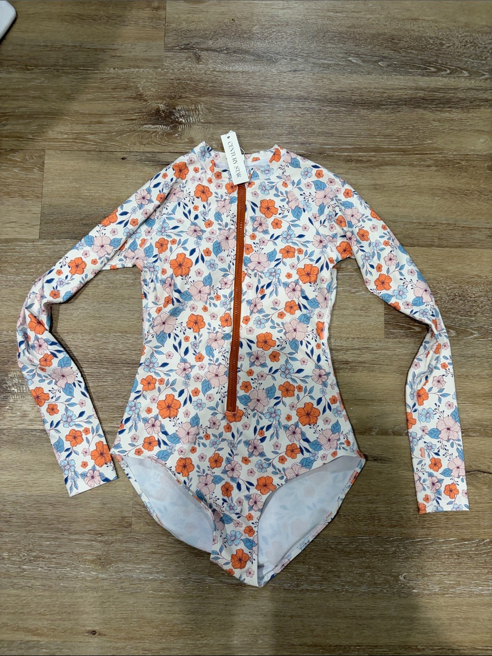 Small women’s 1 piece zip up rash guard - long sleeve bathing suit - padded